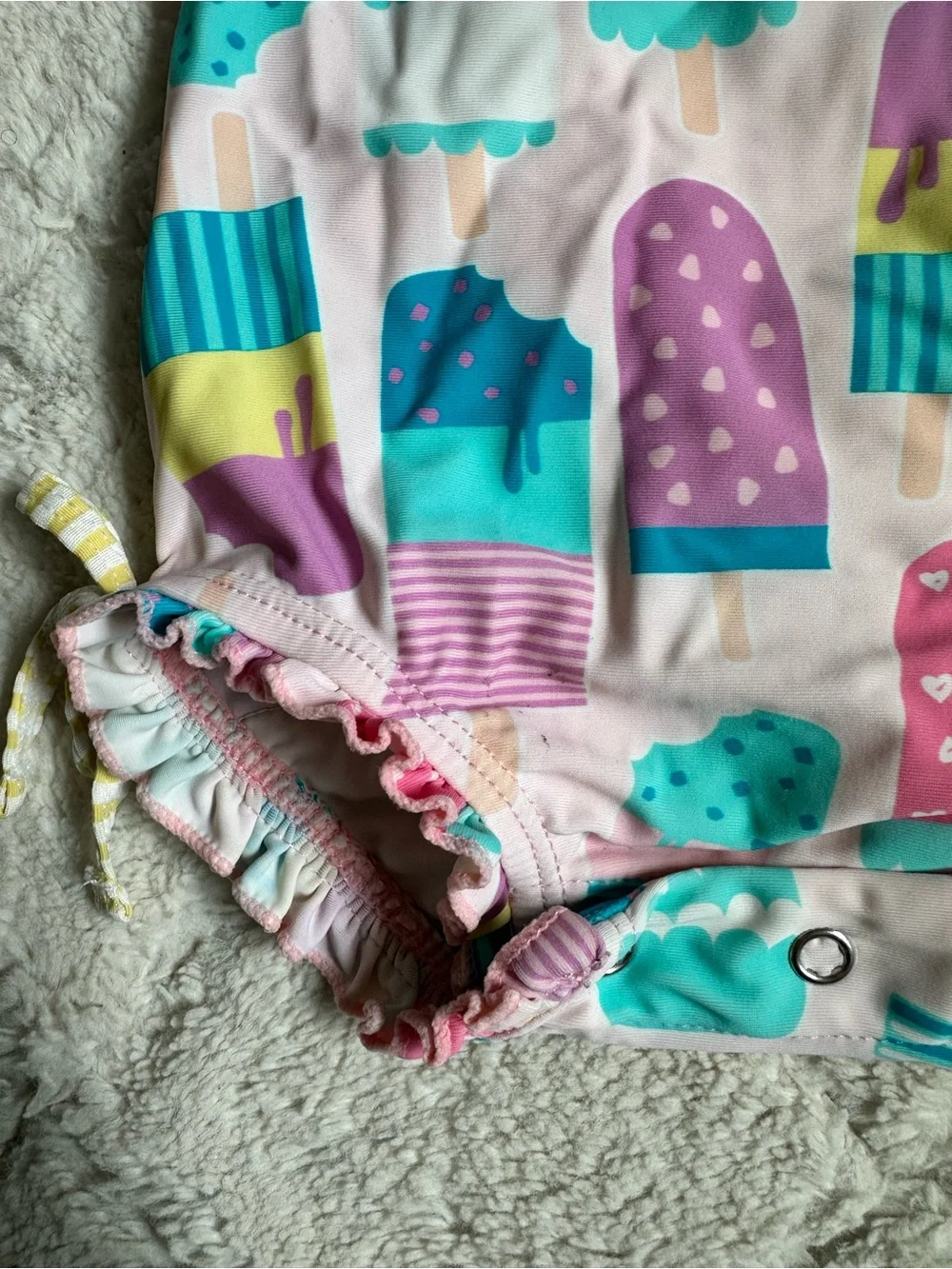 Ruffle Butts | 